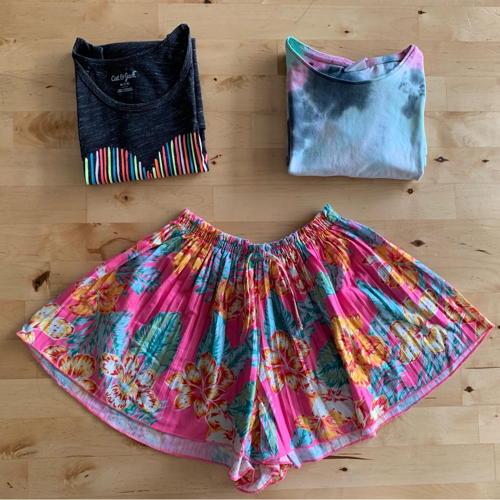Zara Pink and Gray Tie-Dye Top- Carte Top- Zara Shorts Bundle